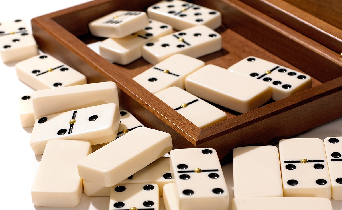 Growing the probability of successful in online poker with some recommendations