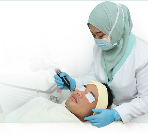 How to end up with the right skin specialist for your skin-related issues?