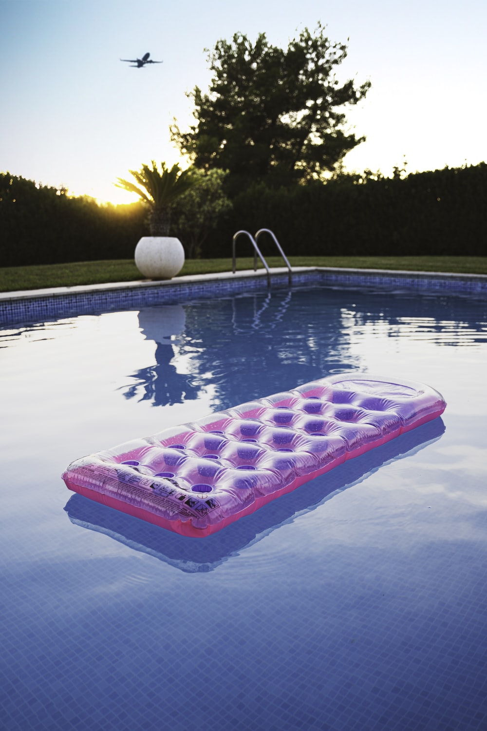 The Pool Roof (Pooltak) is perfect for pools designed for cold weather