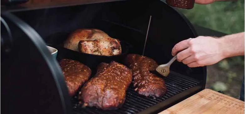 What are the benefits of gas grilling?