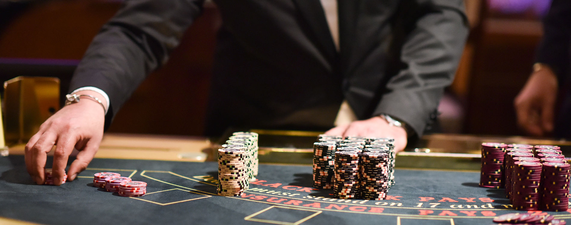 What are some of the health benefits of playing online casino games?