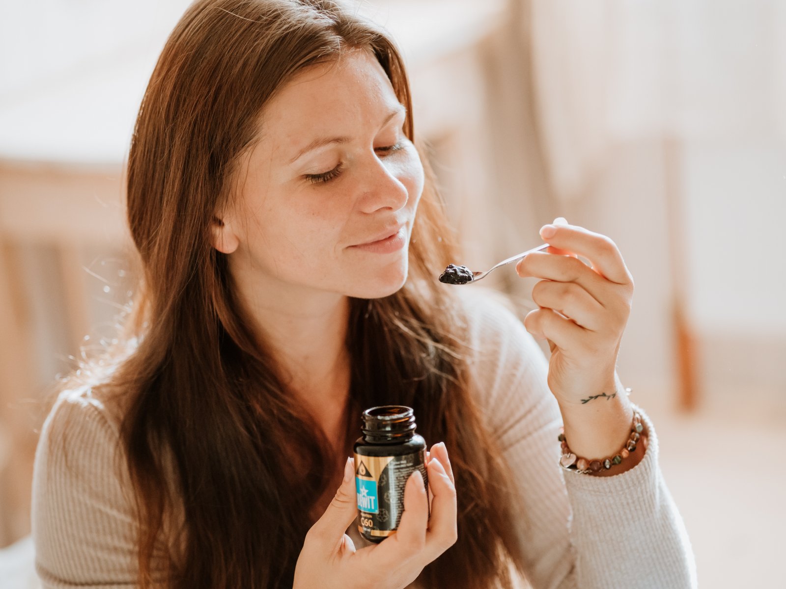 How does C60 effect skin ageing?
